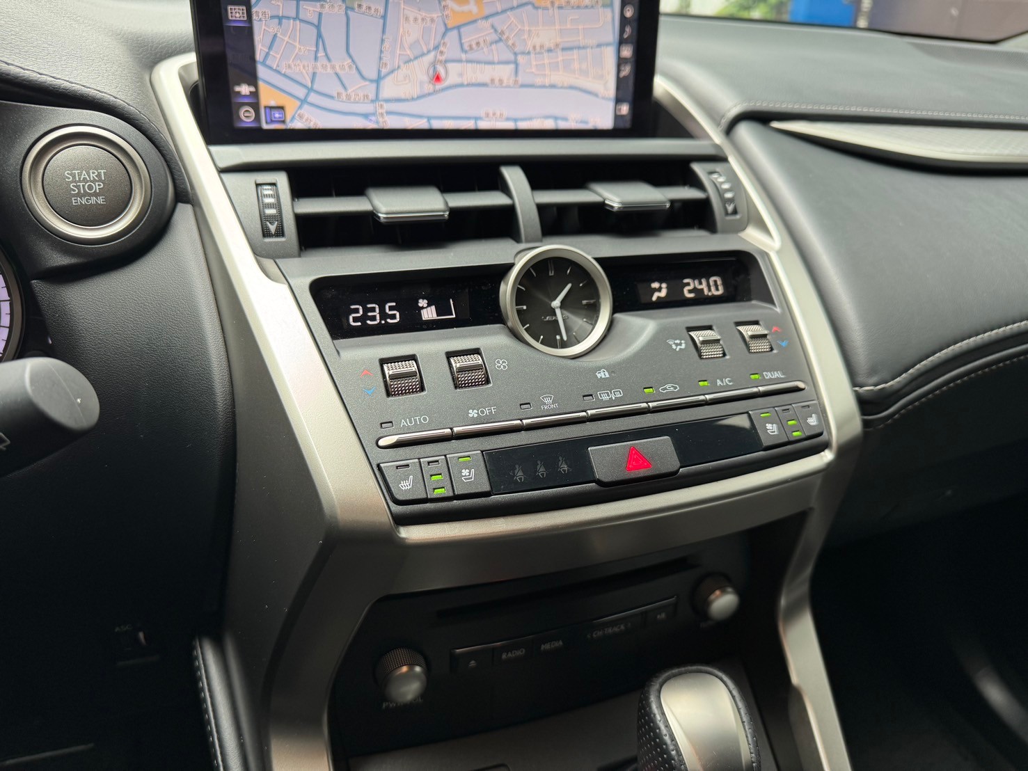 NX300